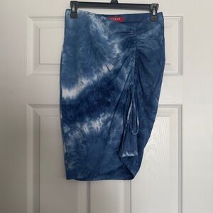NWT Guess Blue Tie-Dye Ruched Skirt Size S